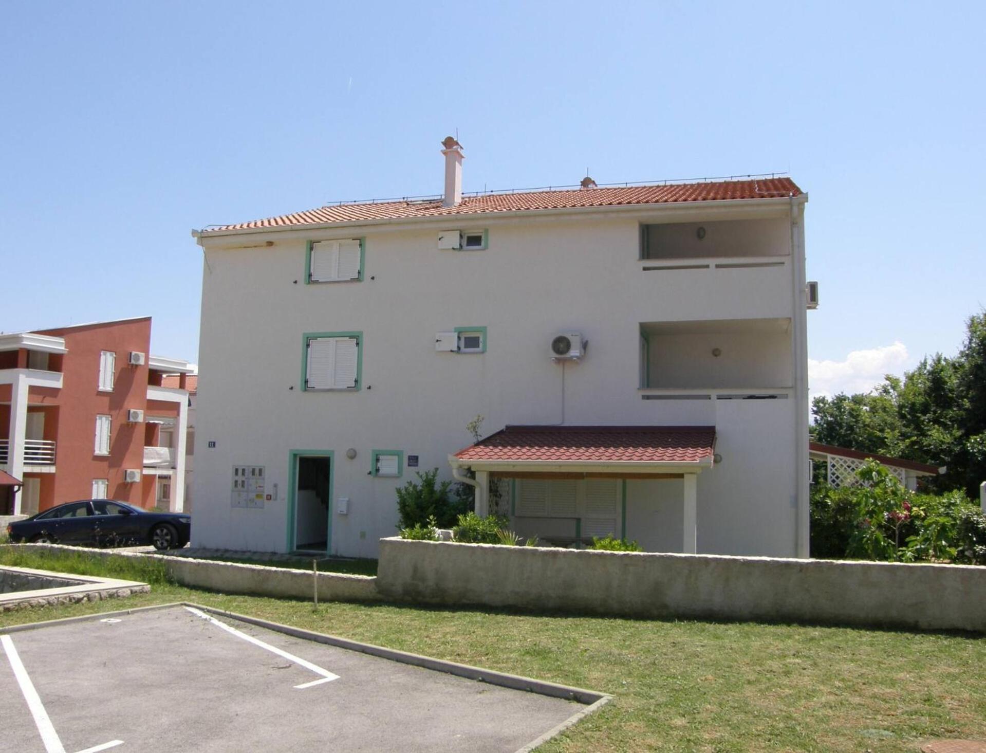 Apartments Knezevic Baska  Exterior photo